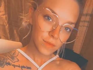 JizzonJess WebCAM 