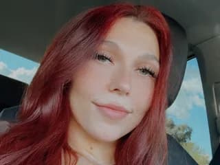 WebCAM of KennaCouture