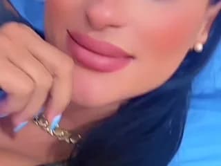 WebCAM of Latinagirld