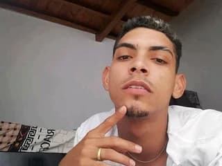 WebCAM of Thekimblackhot22